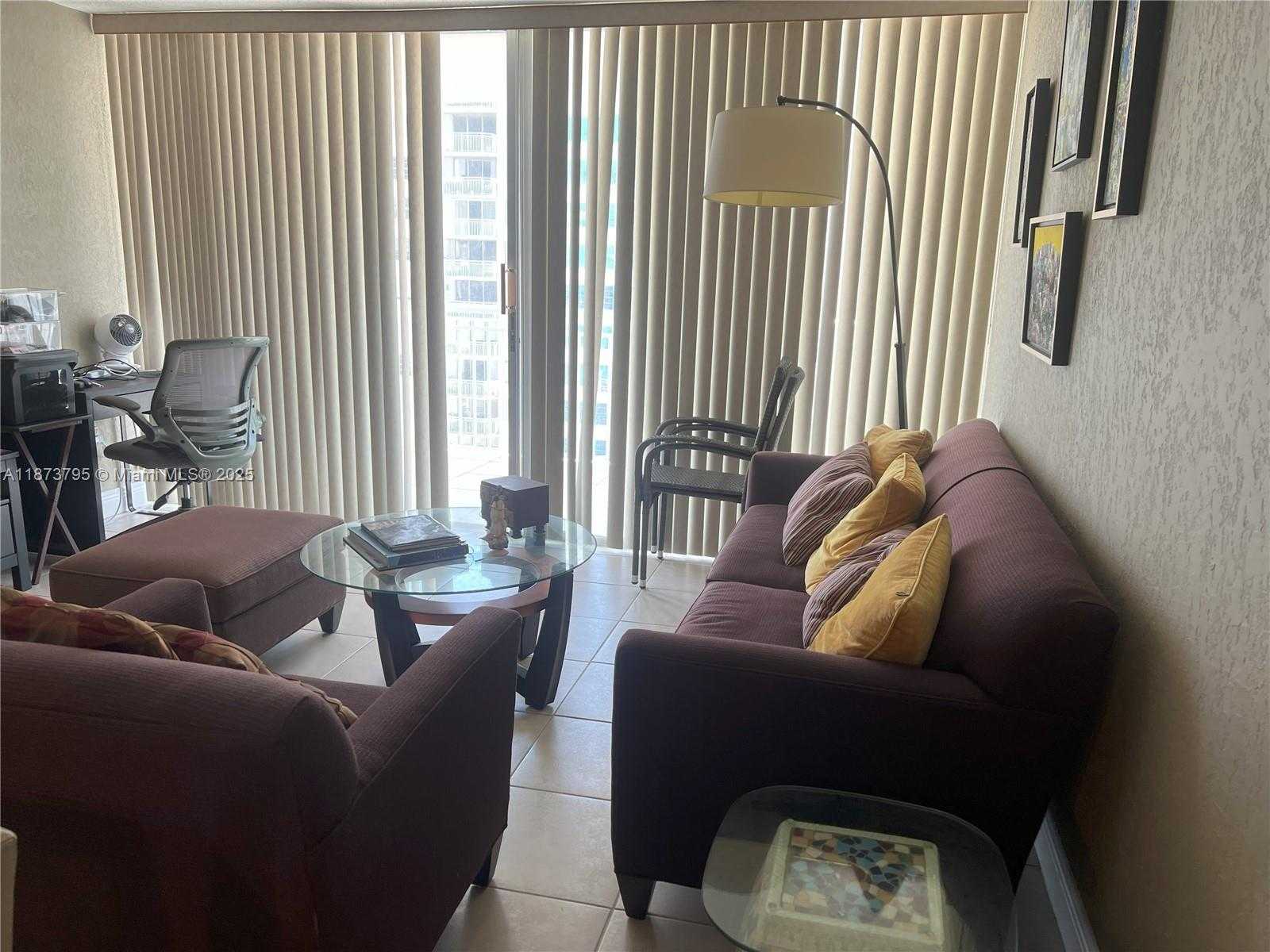 Small Image of 18051 BISCAYNE BLVD #1403, Aventura Number 21