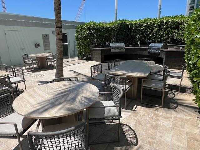Small Image of 900 BISCAYNE BLVD #5605, Miami Number 39