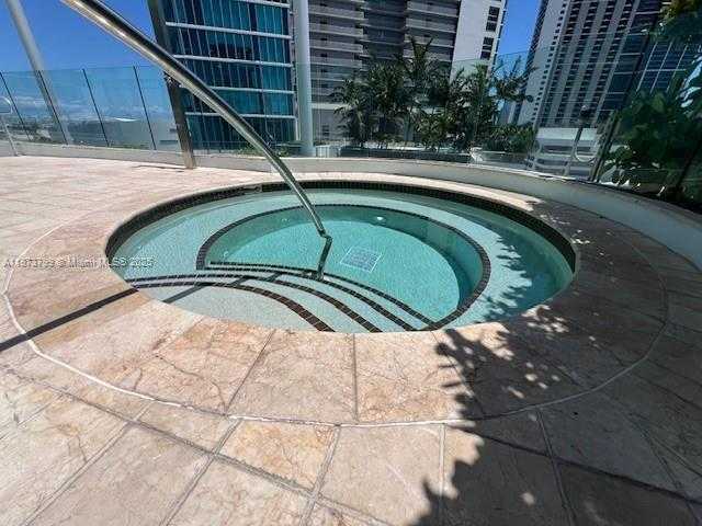 Small Image of 900 BISCAYNE BLVD #5605, Miami Number 44