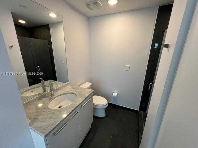 Small Image of 900 BISCAYNE BLVD #5605, Miami Number 6