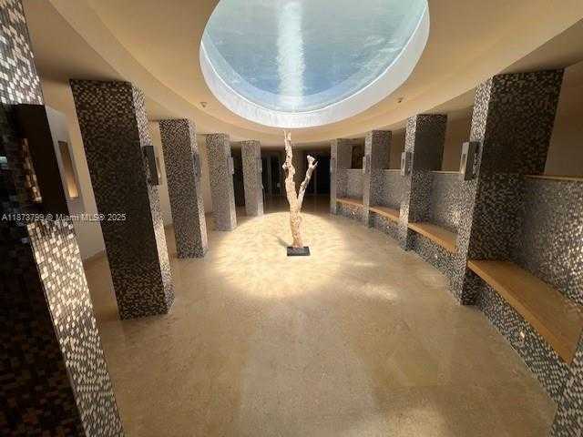 Small Image of 900 BISCAYNE BLVD #5605, Miami Number 60