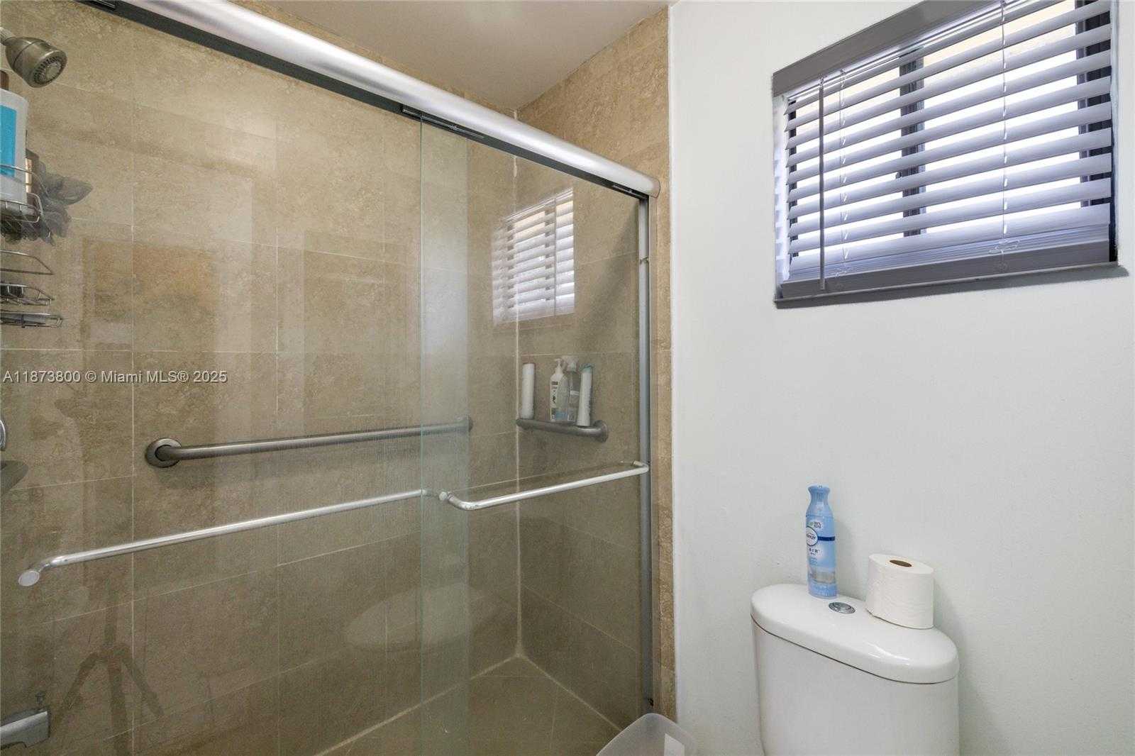 Small Image of 10600 LA PLACIDA DR #10600, Coral Springs Number 19