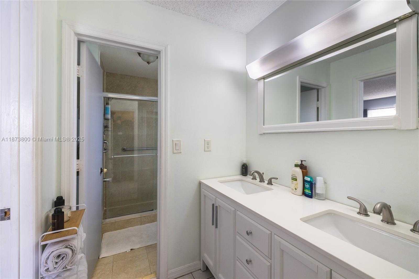 Small Image of 10600 LA PLACIDA DR #10600, Coral Springs Number 23