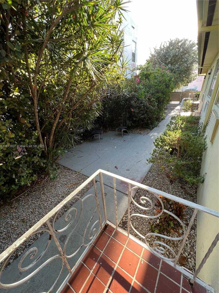 Small Image of 620 JEFFERSON AVE #2, Miami Beach Number 2