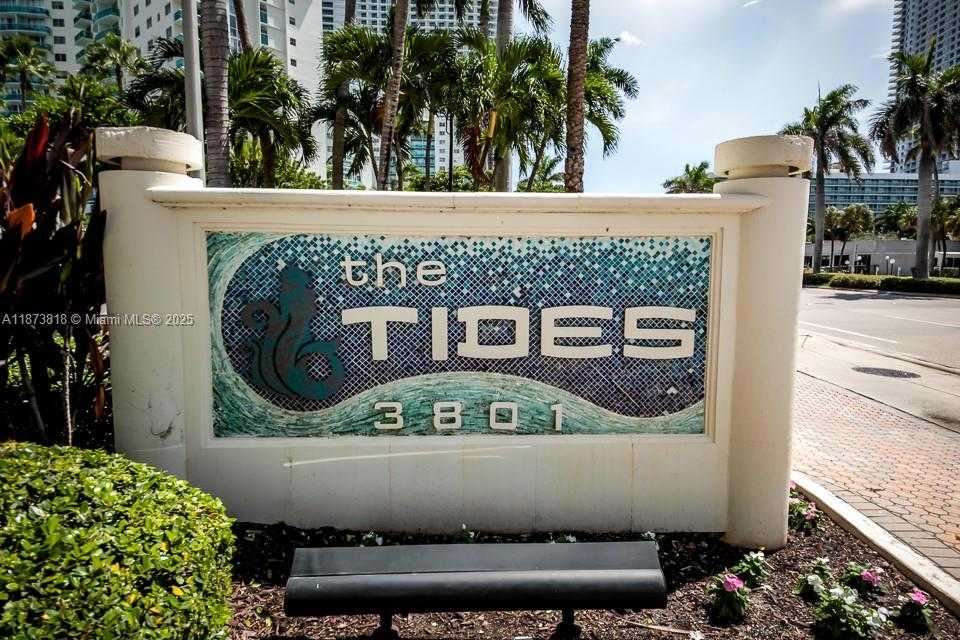 Small Image of Hollywood Number 2