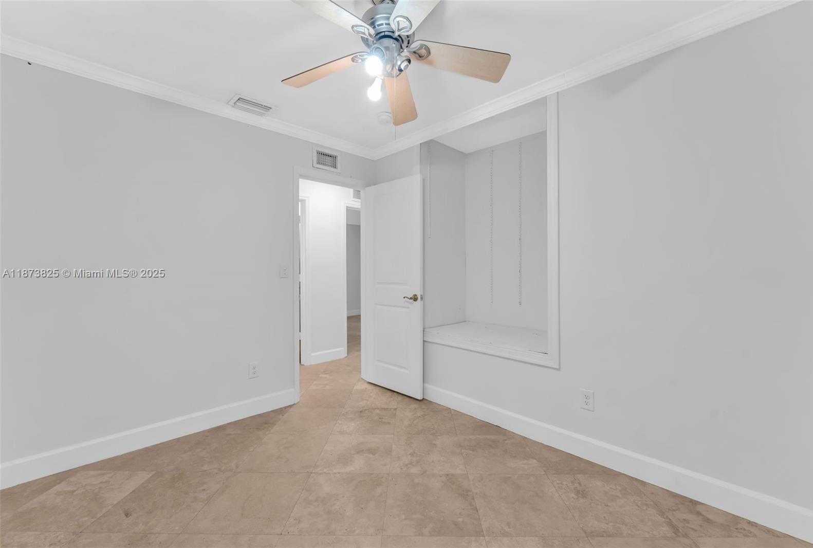 Small Image of 7920 NORTH WEST 171ST ST, Hialeah Number 27