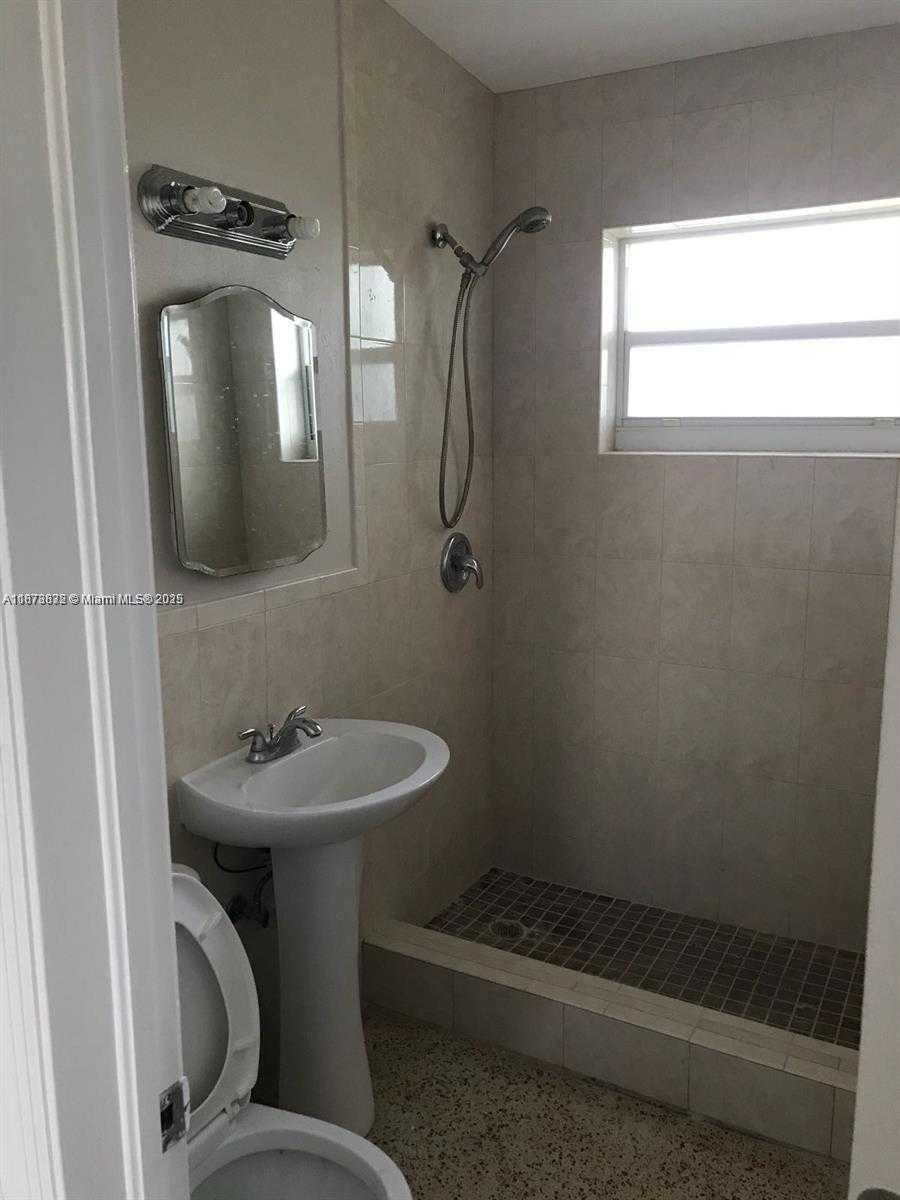 Small Image of Homestead Number 9