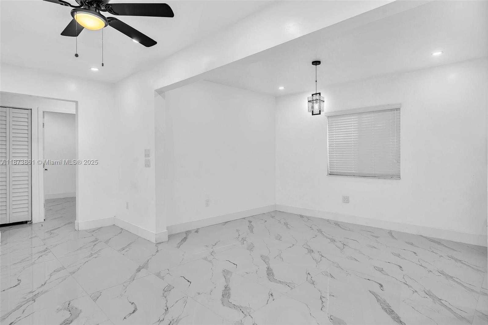 Small Image of 5850 NORTH EAST 3RD AVE, Miami Number 11