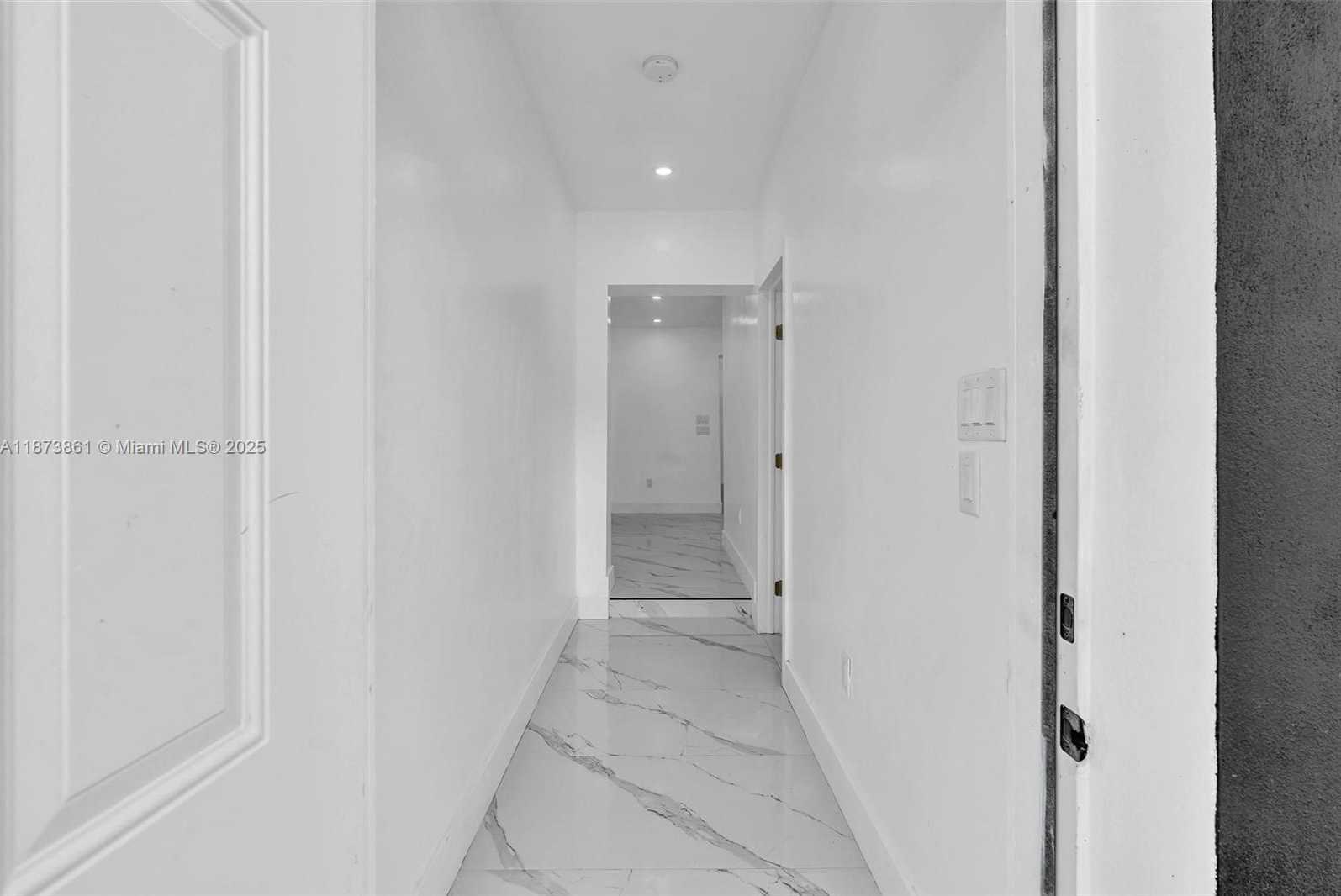 Small Image of 5850 NORTH EAST 3RD AVE, Miami Number 2