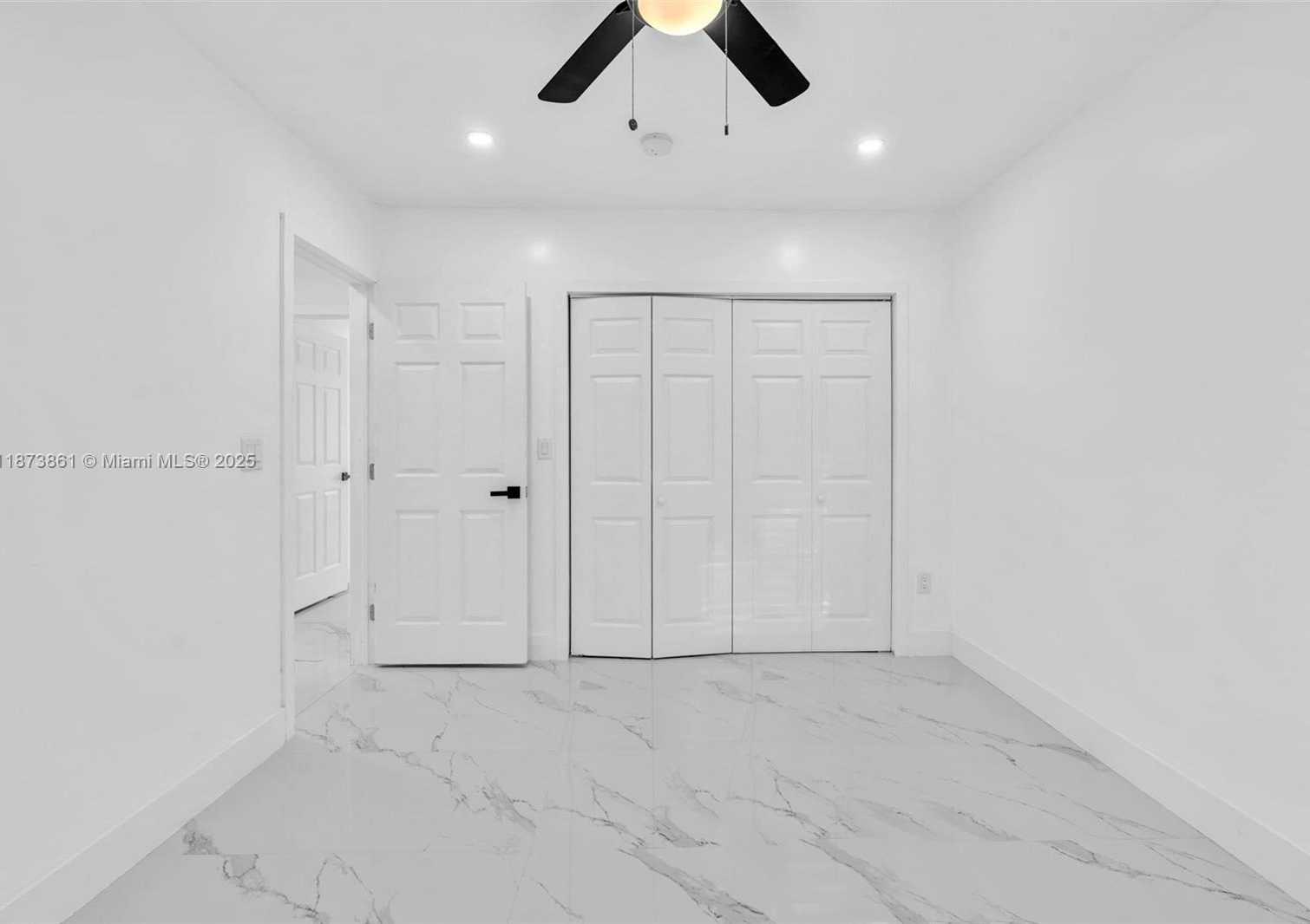 Small Image of 5850 NORTH EAST 3RD AVE, Miami Number 23