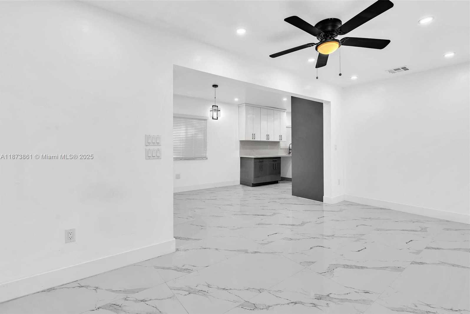 Small Image of 5850 NORTH EAST 3RD AVE, Miami Number 7