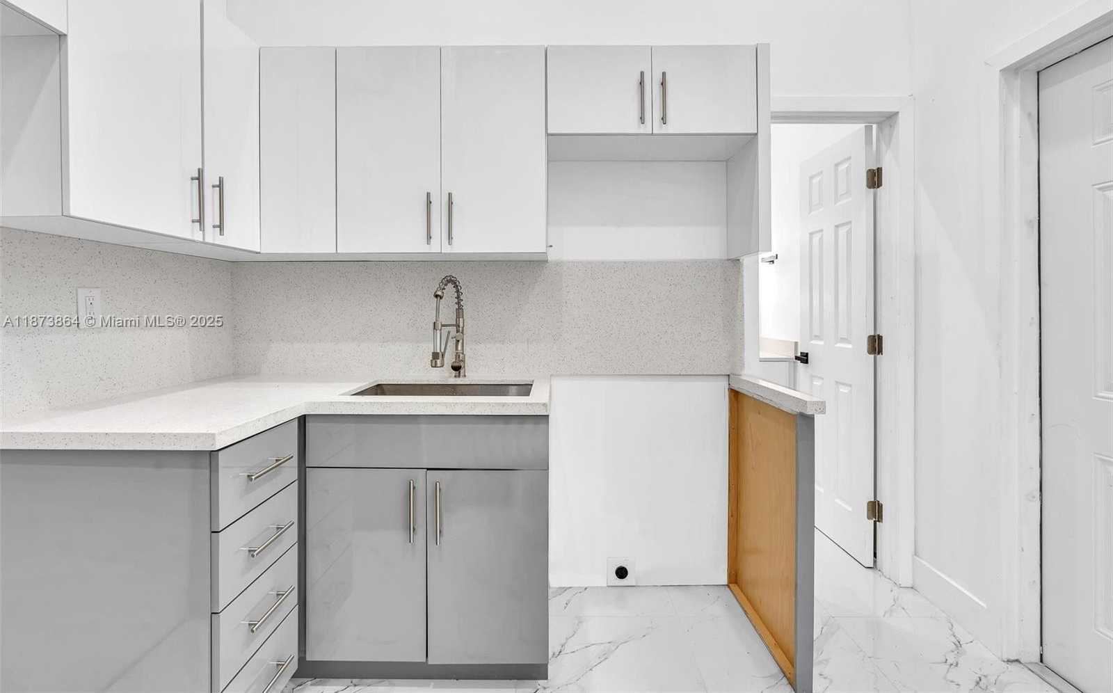 Small Image of 5850 NORTH EAST 3RD AVE #1, Miami Number 2