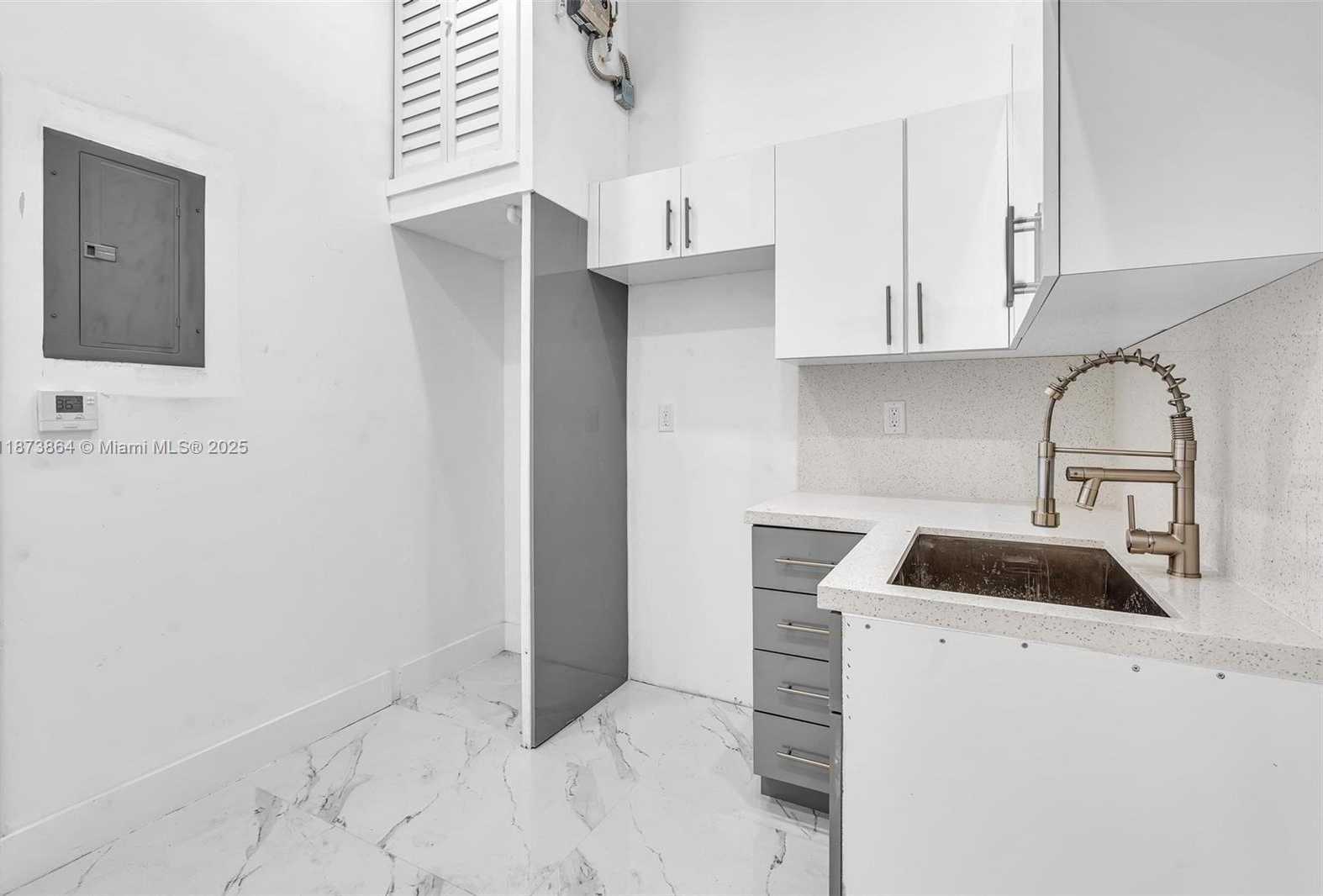 Small Image of 5850 NORTH EAST 3RD AVE #1, Miami Number 3