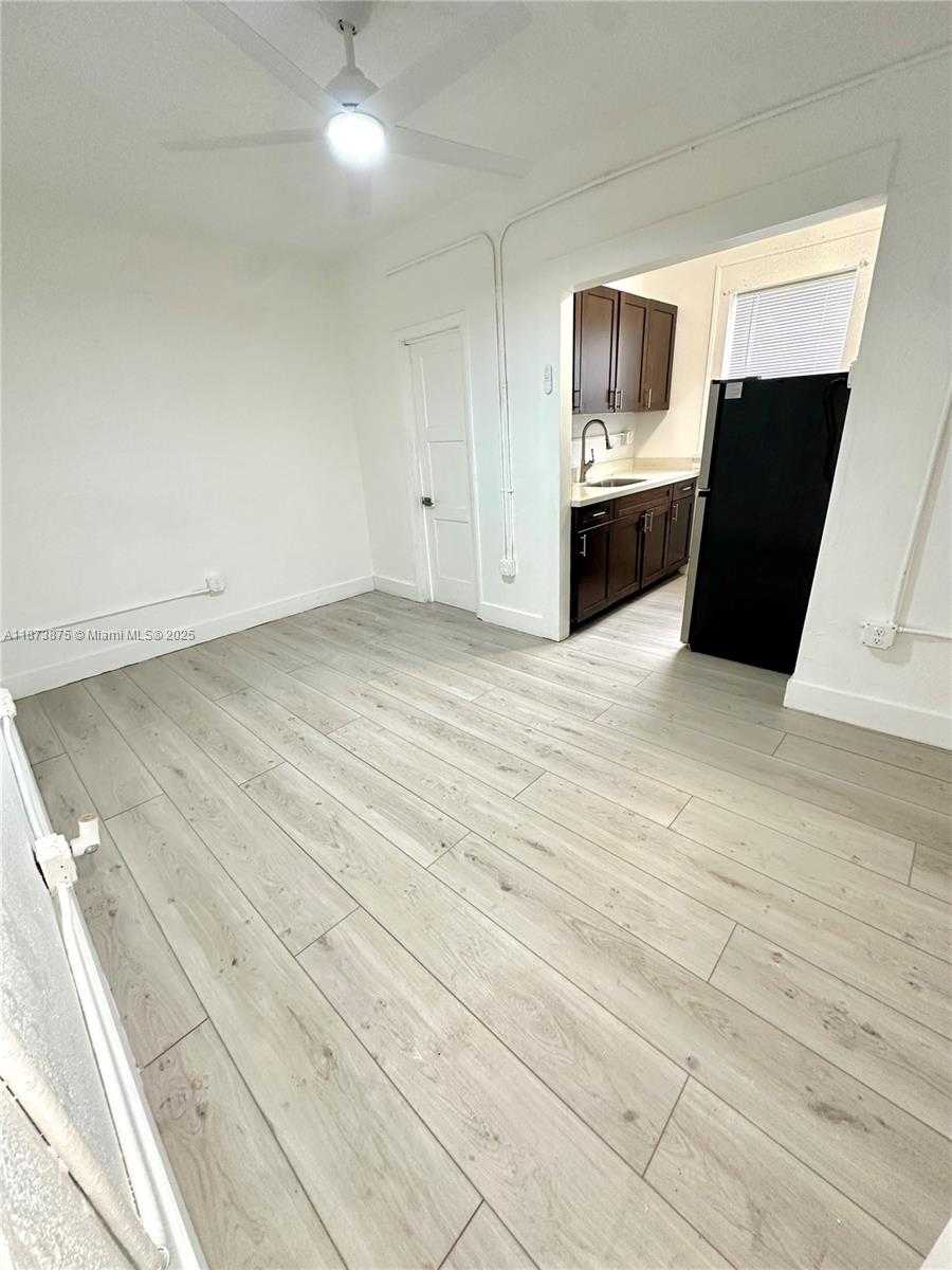 Small Image of 967 SOUTH WEST 5TH ST #11, Miami Number 2