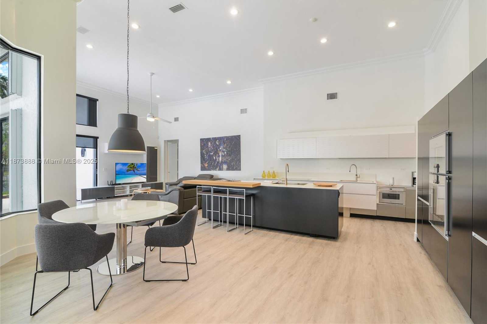 Small Image of 3041 BIRKDALE, Weston Number 8