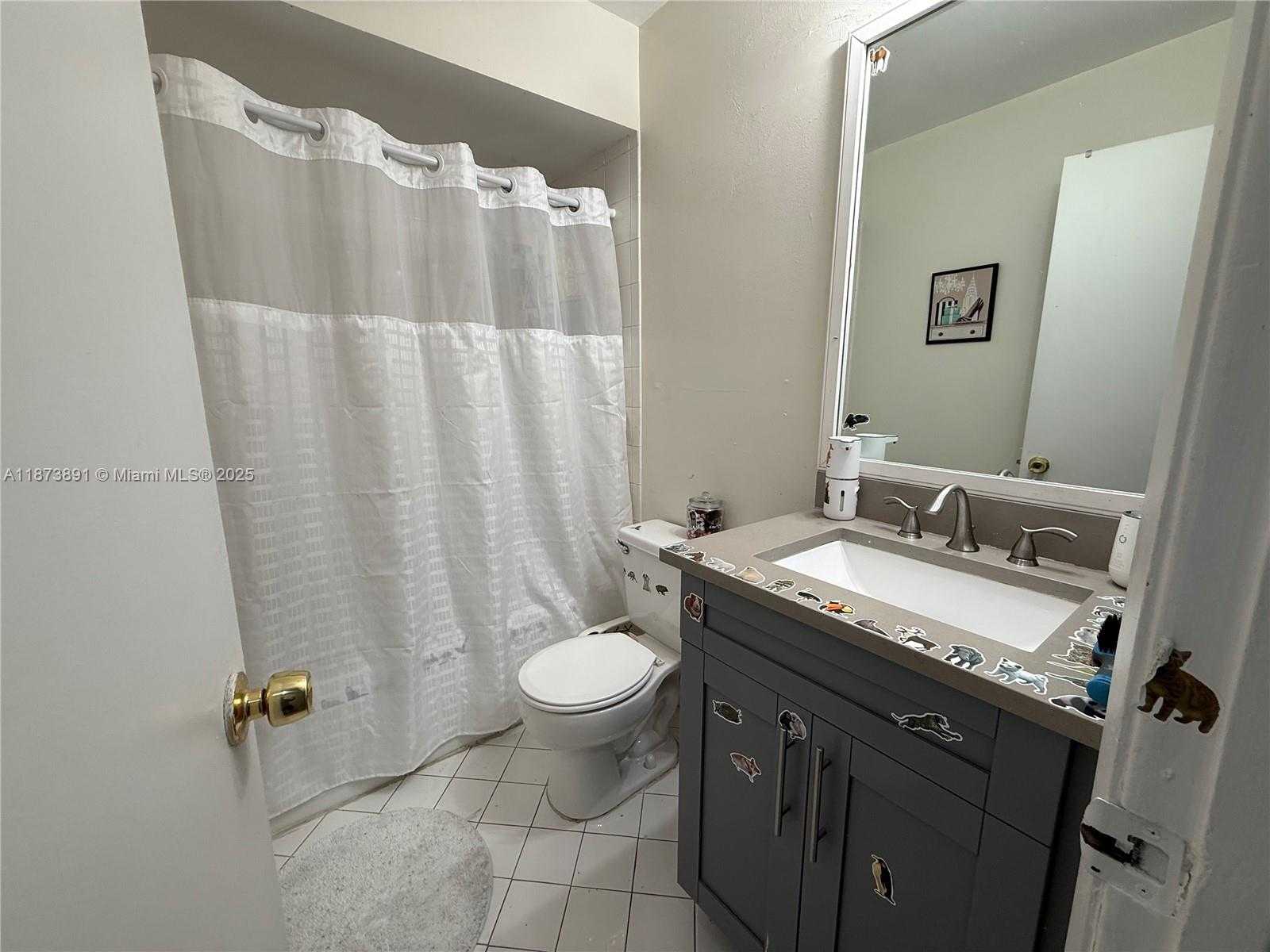 Small Image of 14560 SOUTH WEST 124TH PL #1560, Miami Number 11