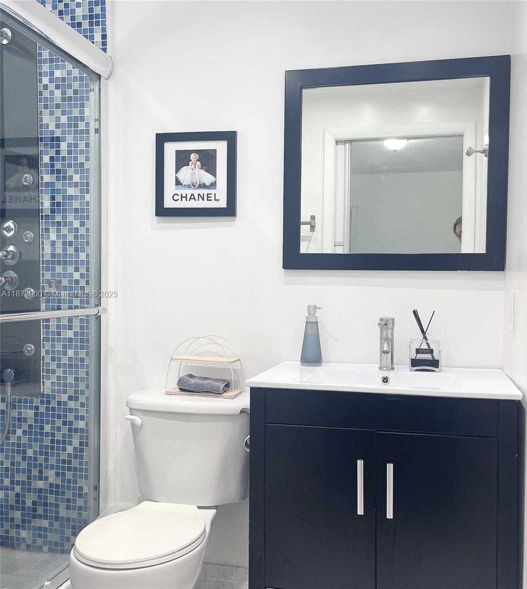 Small Image of 1550 DREXEL AVE #105, Miami Beach Number 16