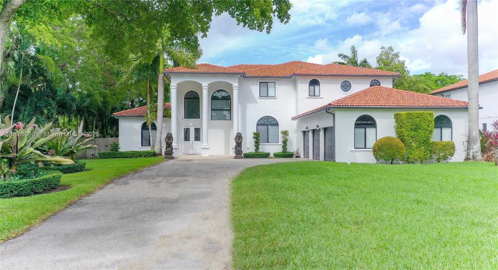 Small Image of 6950 SOUTH WEST 97TH AVE, Miami Number 3