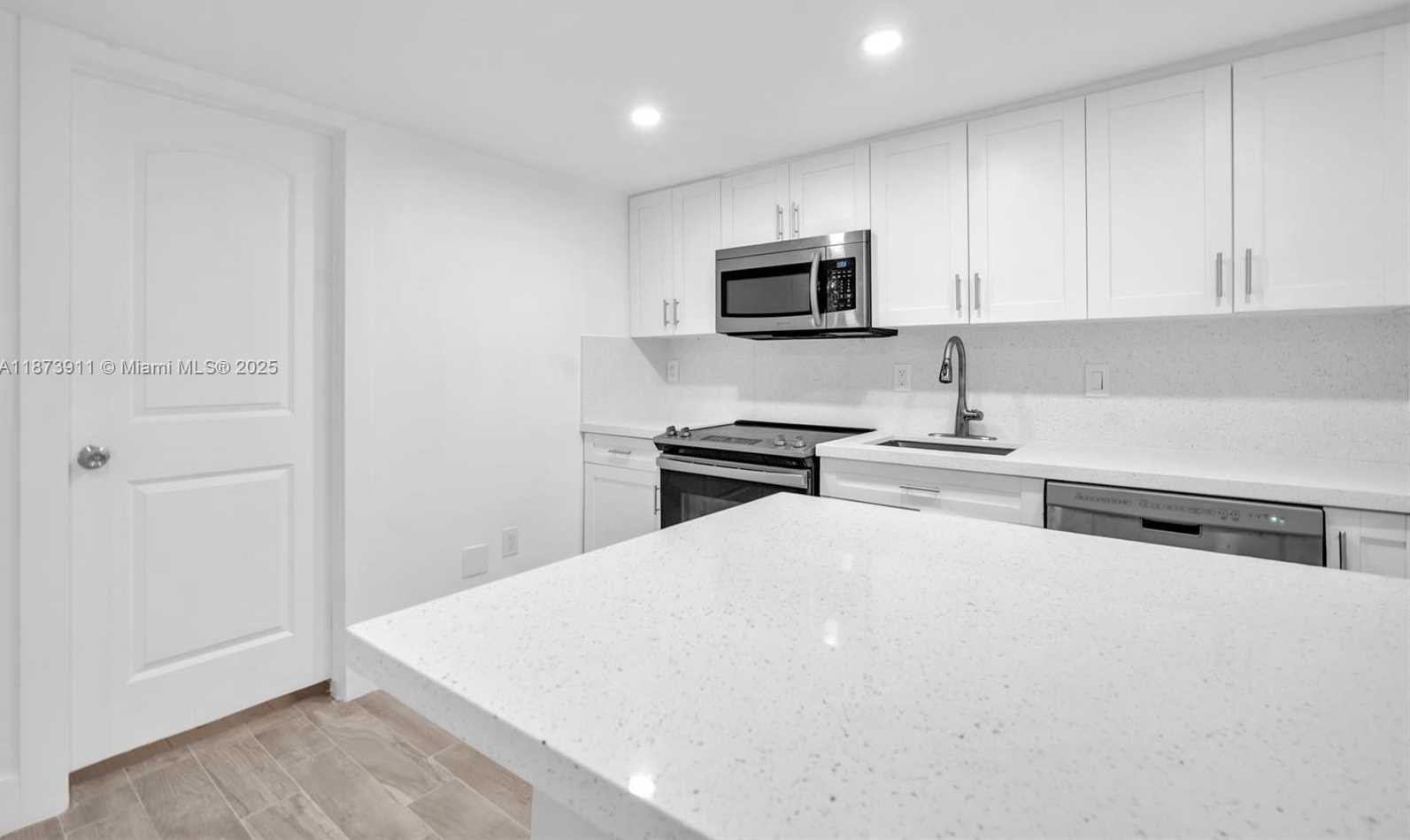 Small Image of 2372 NORTH WEST 34TH ST #na, Miami Number 10