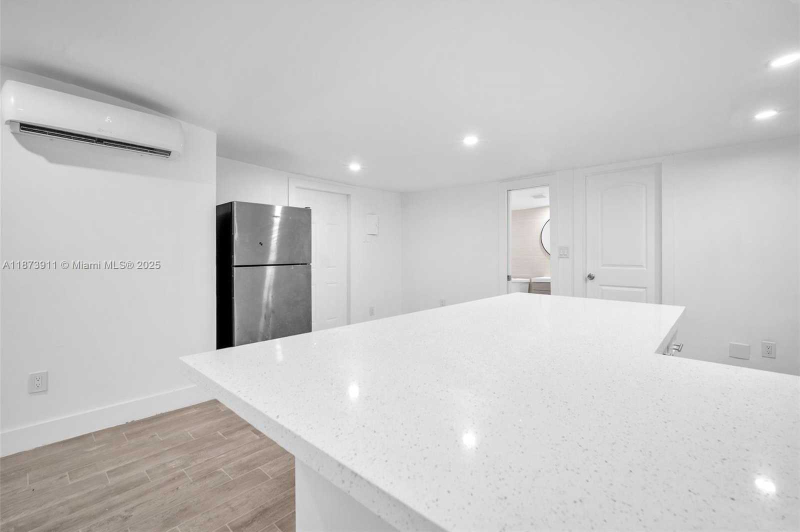 Small Image of 2372 NORTH WEST 34TH ST #na, Miami Number 9