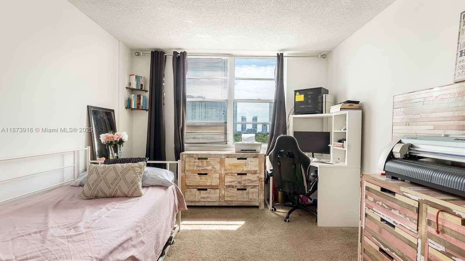 Small Image of 2851 NORTH EAST 183RD ST #809E, Aventura Number 18
