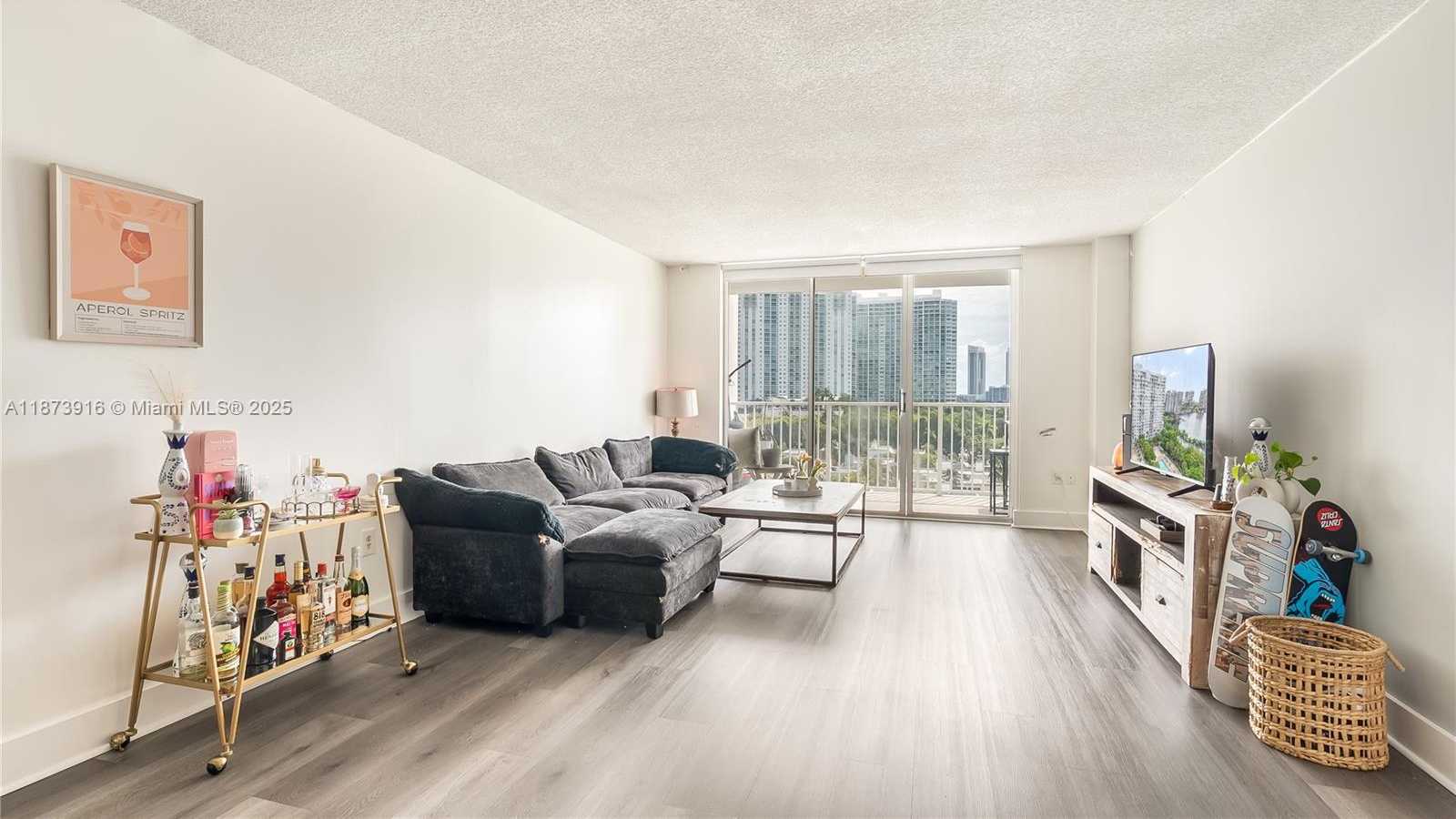 Small Image of 2851 NORTH EAST 183RD ST #809E, Aventura Number 8