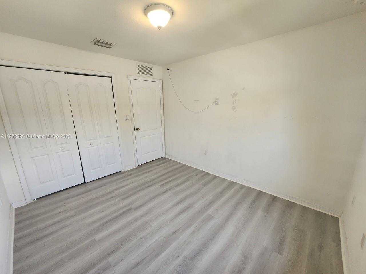 Small Image of 22631 SOUTH WEST 88TH PL #15-18, Cutler Bay Number 10
