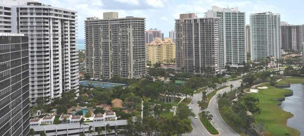 Small Image of 3701 NORTH COUNTRY CLUB DR #PH07, Aventura Number 15