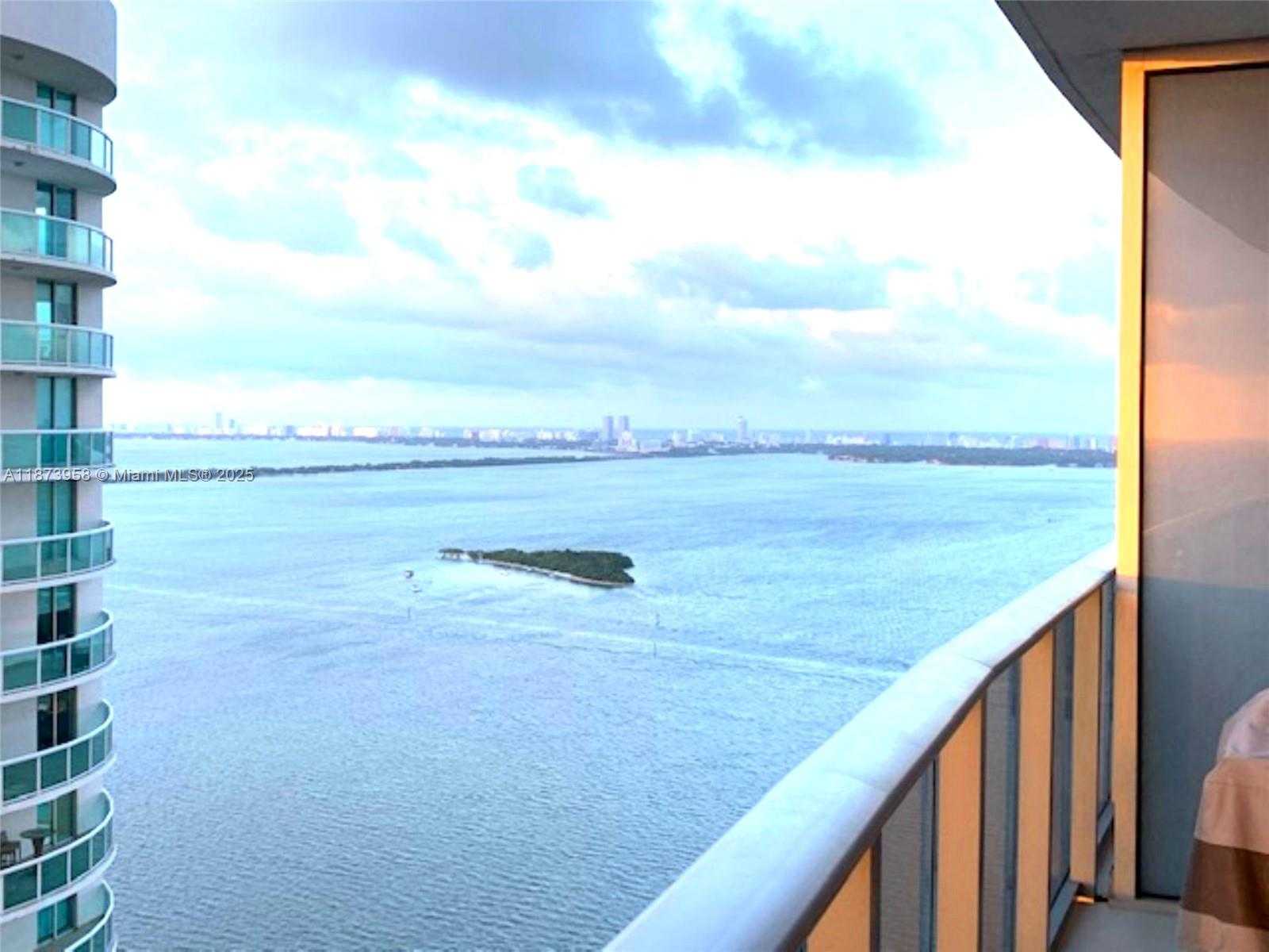 Small Image of 488 NORTH EAST 18 #3609, Miami Number 24