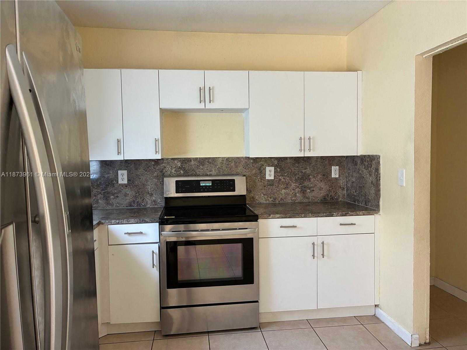 Small Image of 28115 SOUTH WEST 143RD CT #na, Homestead Number 4