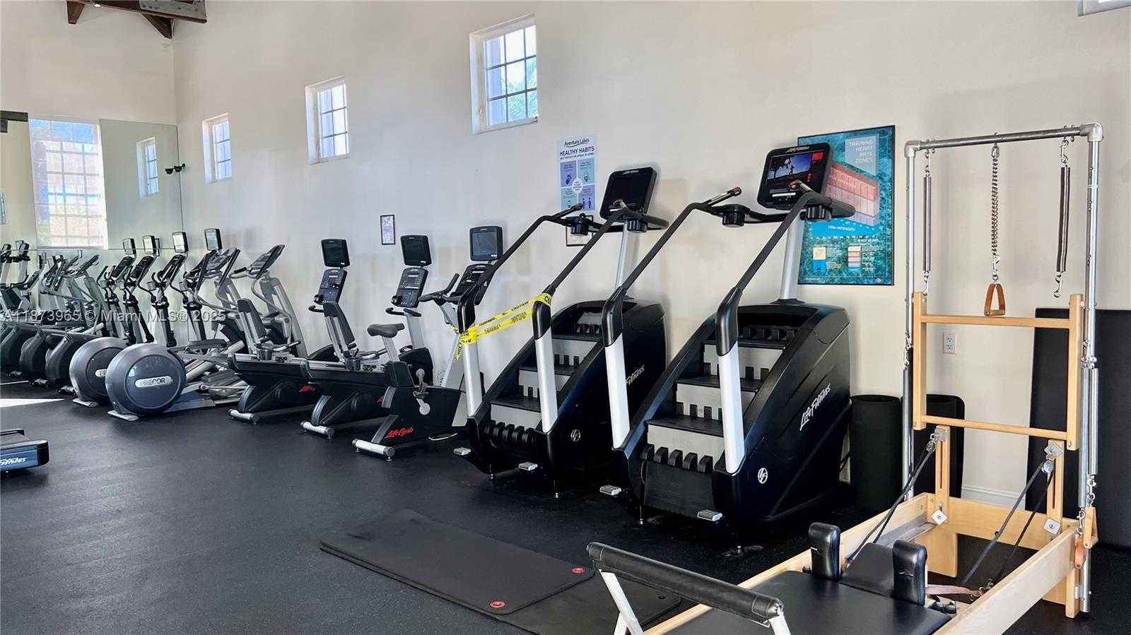 Small Image of 3167 NORTH EAST 210TH ST, Aventura Number 45