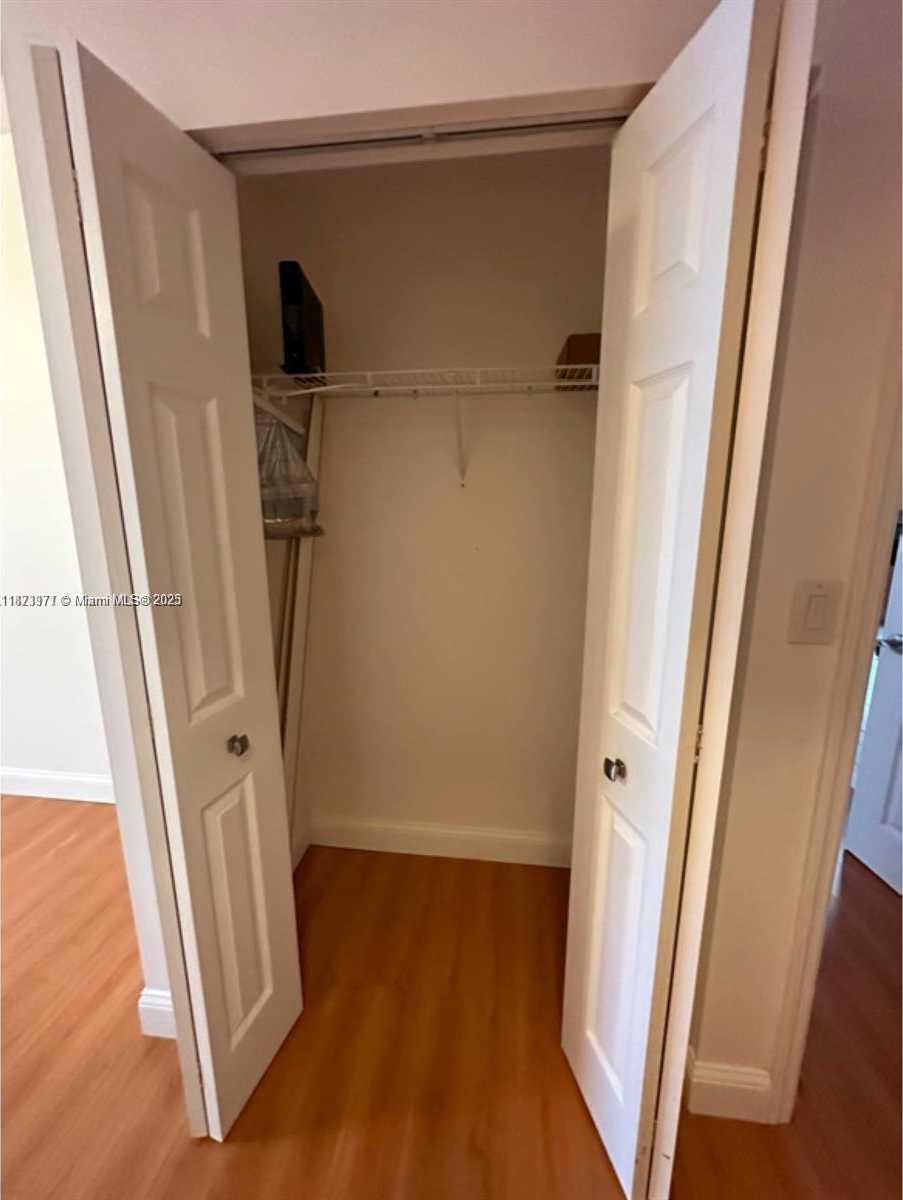 Small Image of 9725 52ND ST #211, Doral Number 13