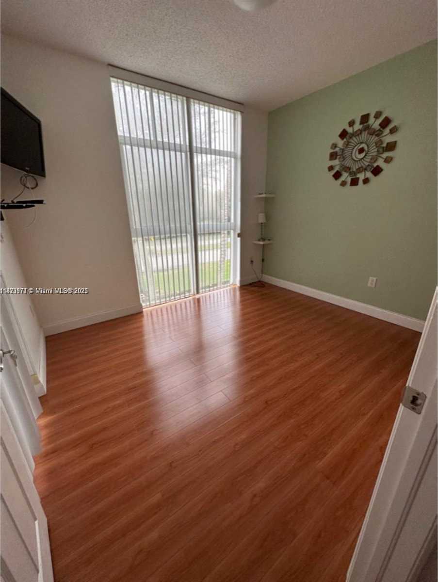 Small Image of 9725 52ND ST #211, Doral Number 14