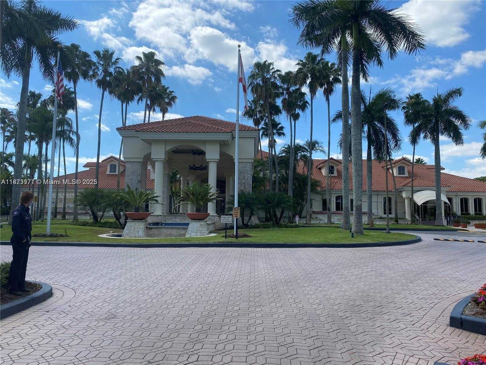 Small Image of 9725 52ND ST #211, Doral Number 35