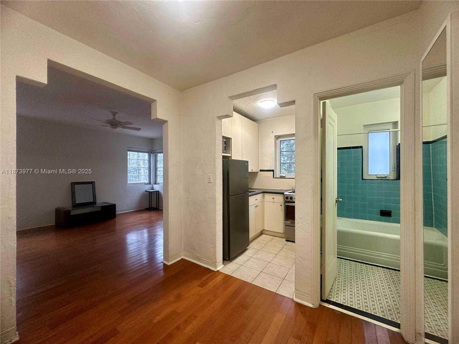Small Image of 260 EUCLID AVE #29, Miami Beach Number 5