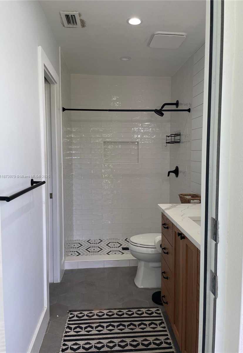 Small Image of 8921 SOUTH WEST 48TH ST, Miami Number 9