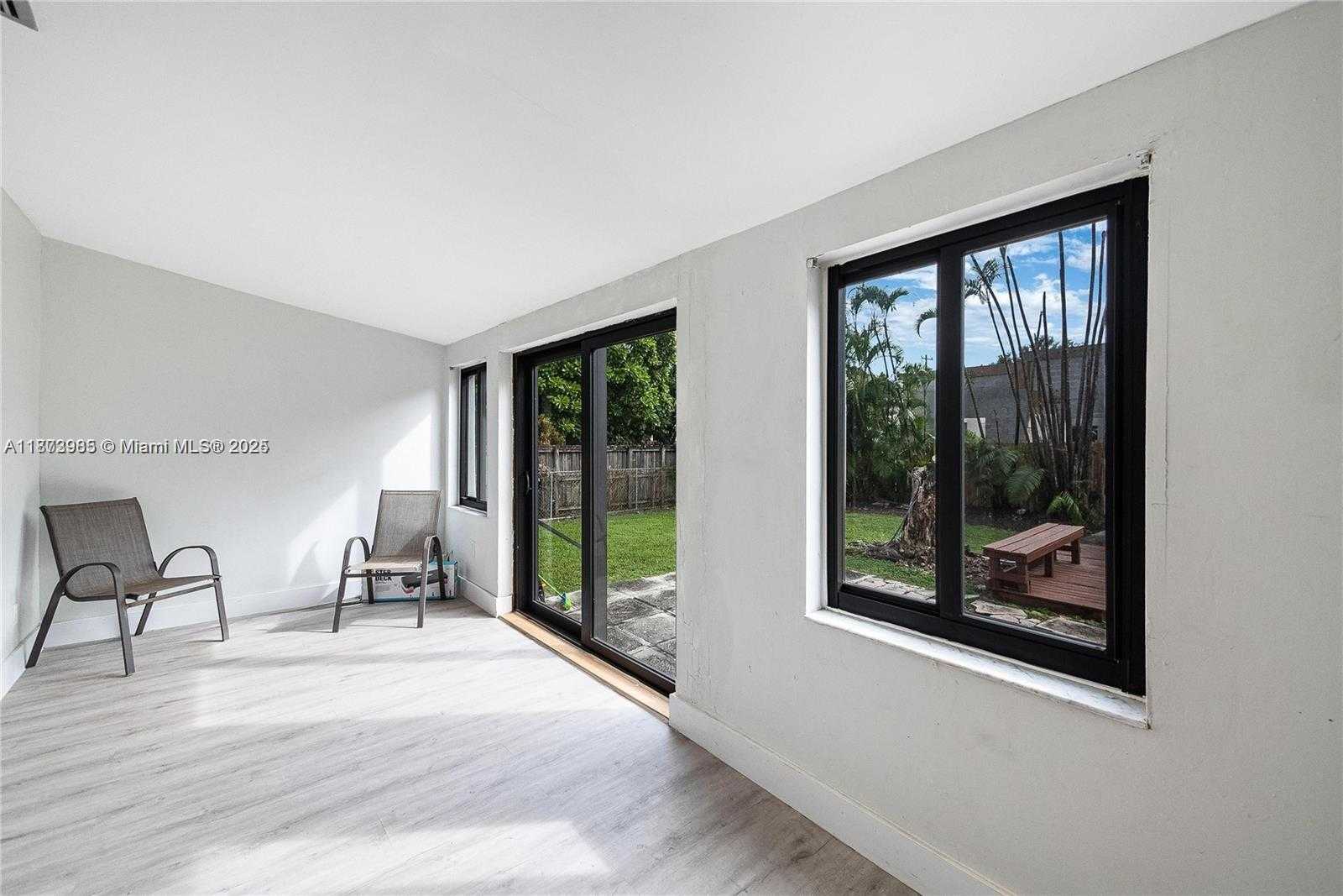 Small Image of 2520 SOUTH WEST 20TH ST, Miami Number 23