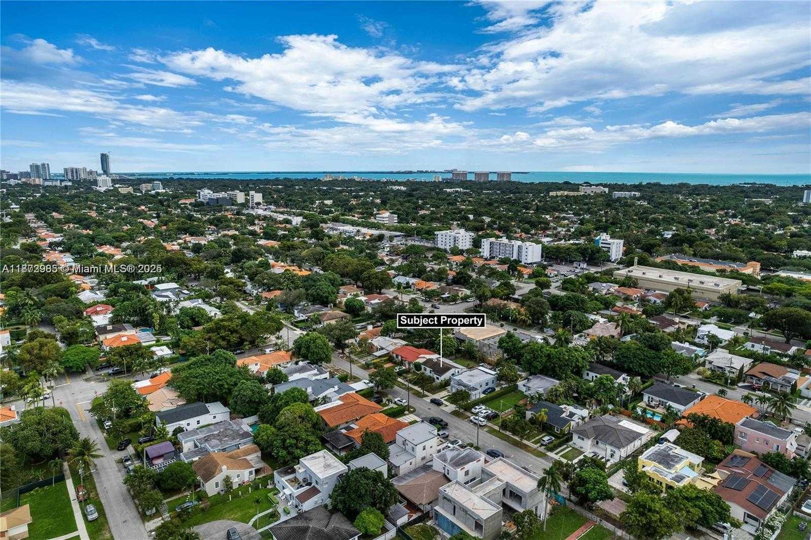 Small Image of 2520 SOUTH WEST 20TH ST, Miami Number 3