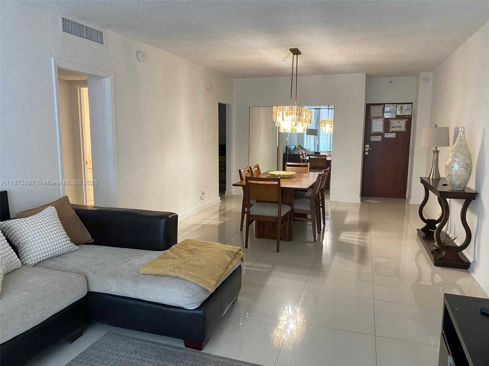 Small Image of 4001 SOUTH OCEAN DR #14F, Hollywood Number 4