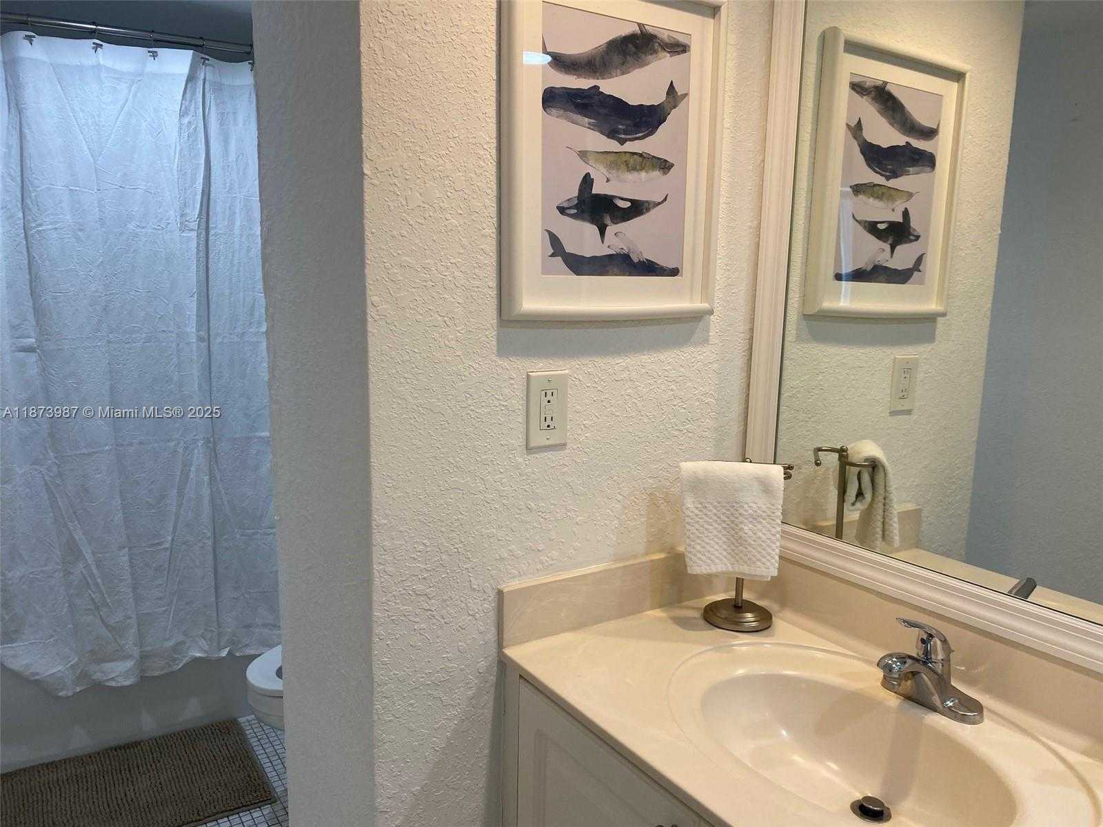 Small Image of 4001 SOUTH OCEAN DR #14F, Hollywood Number 7