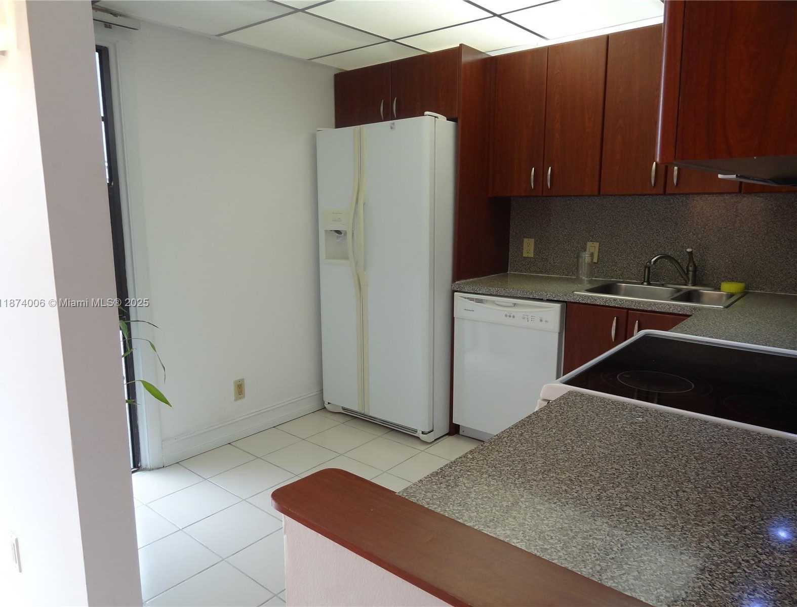 Small Image of 3401 NORTH COUNTRY CLUB DR #EI506, Aventura Number 21