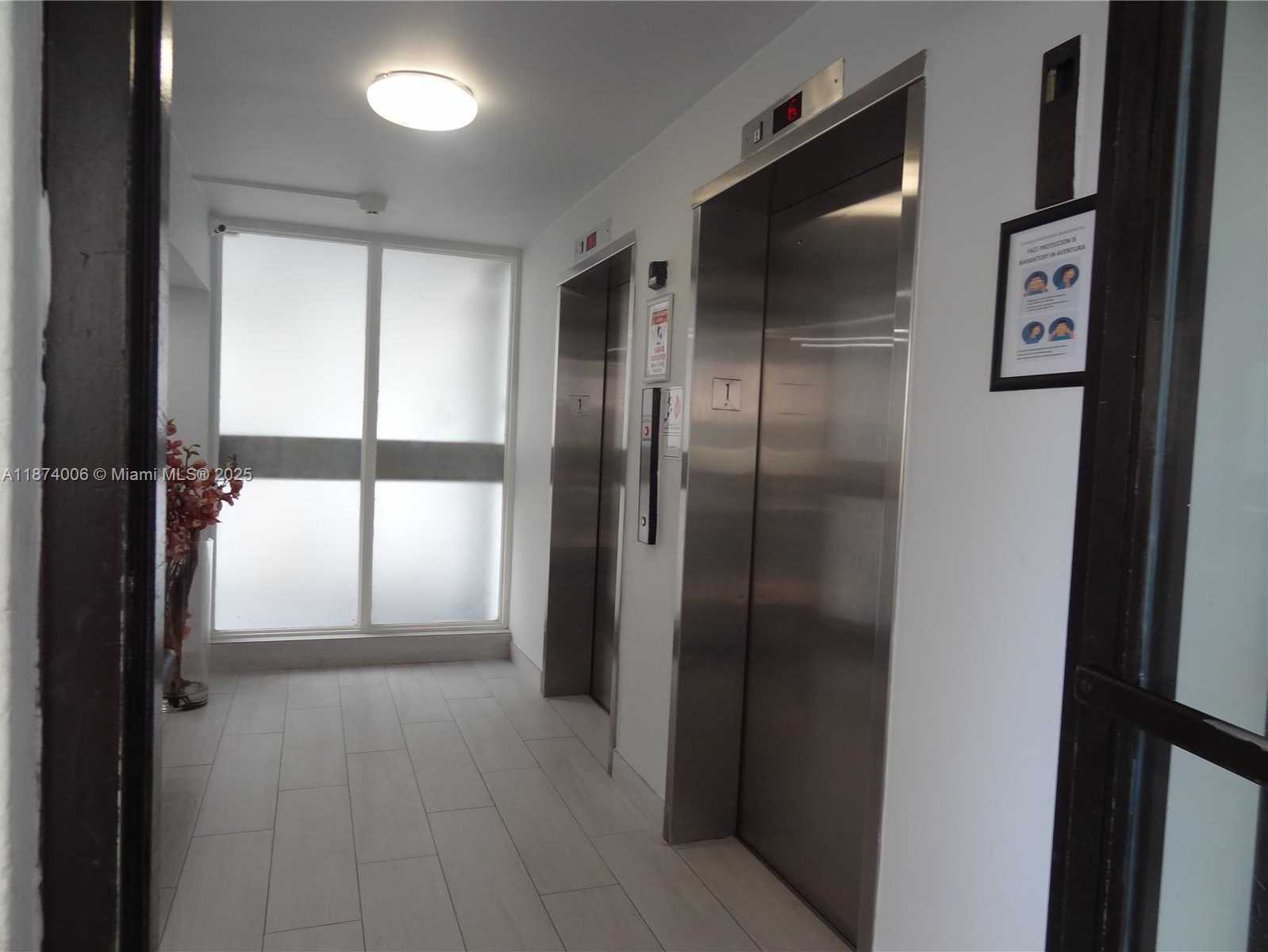 Small Image of 3401 NORTH COUNTRY CLUB DR #EI506, Aventura Number 6