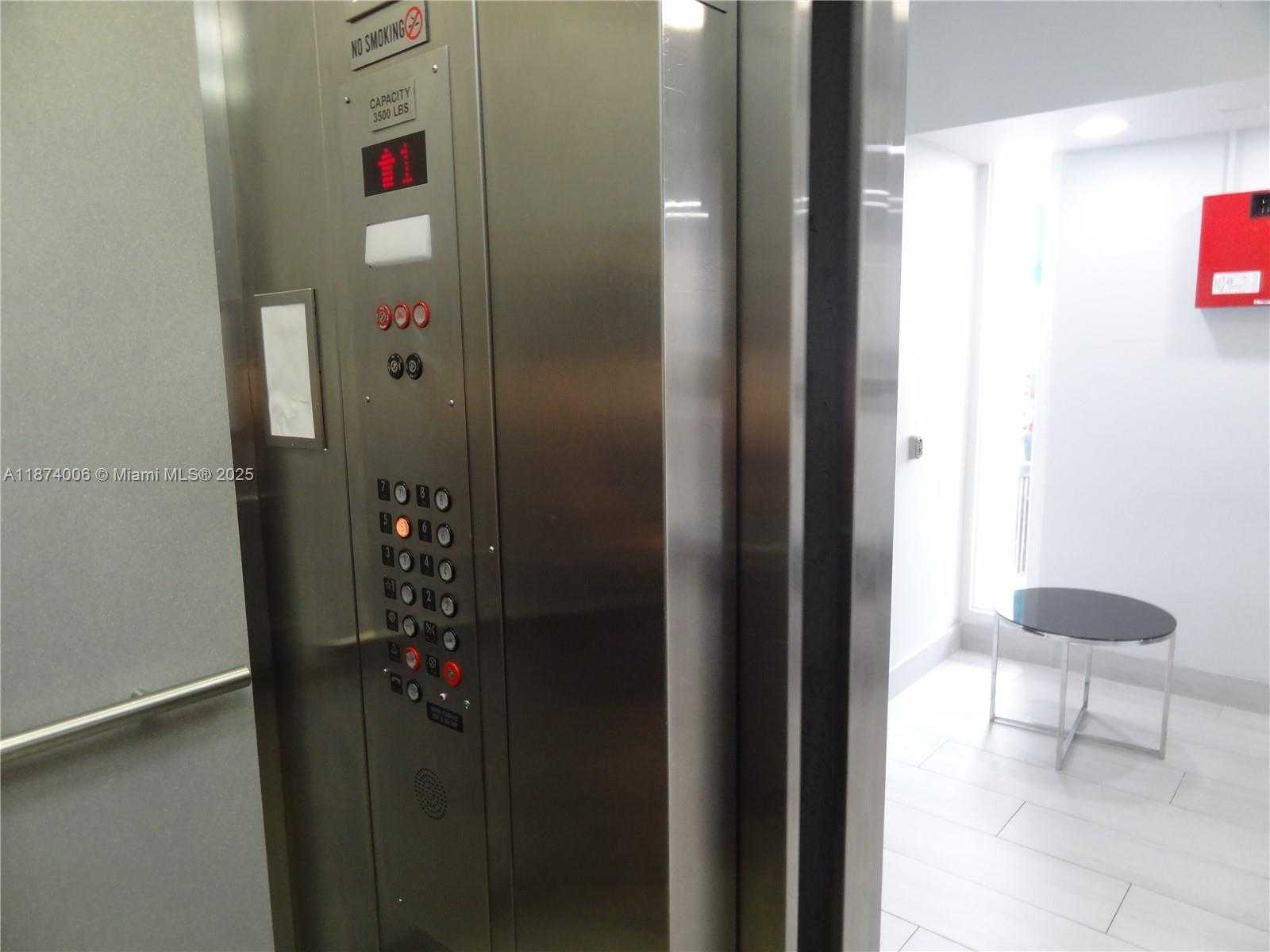 Small Image of 3401 NORTH COUNTRY CLUB DR #EI506, Aventura Number 8