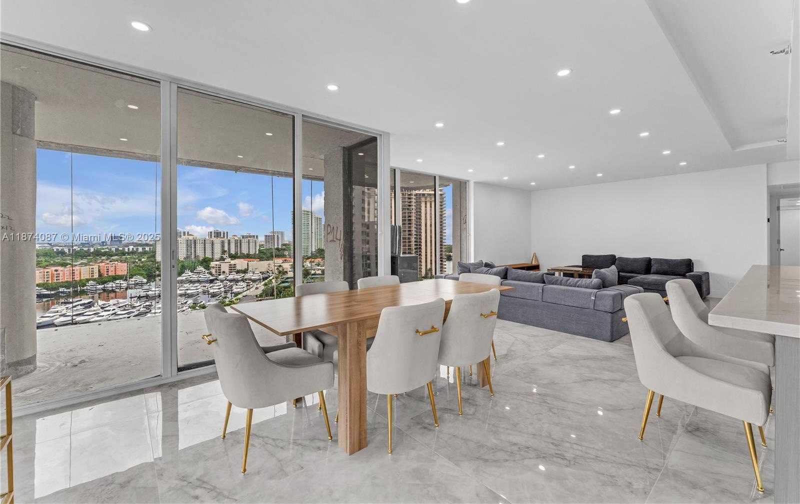 Small Image of 19355 TURNBERRY WAY #14D, Aventura Number 9
