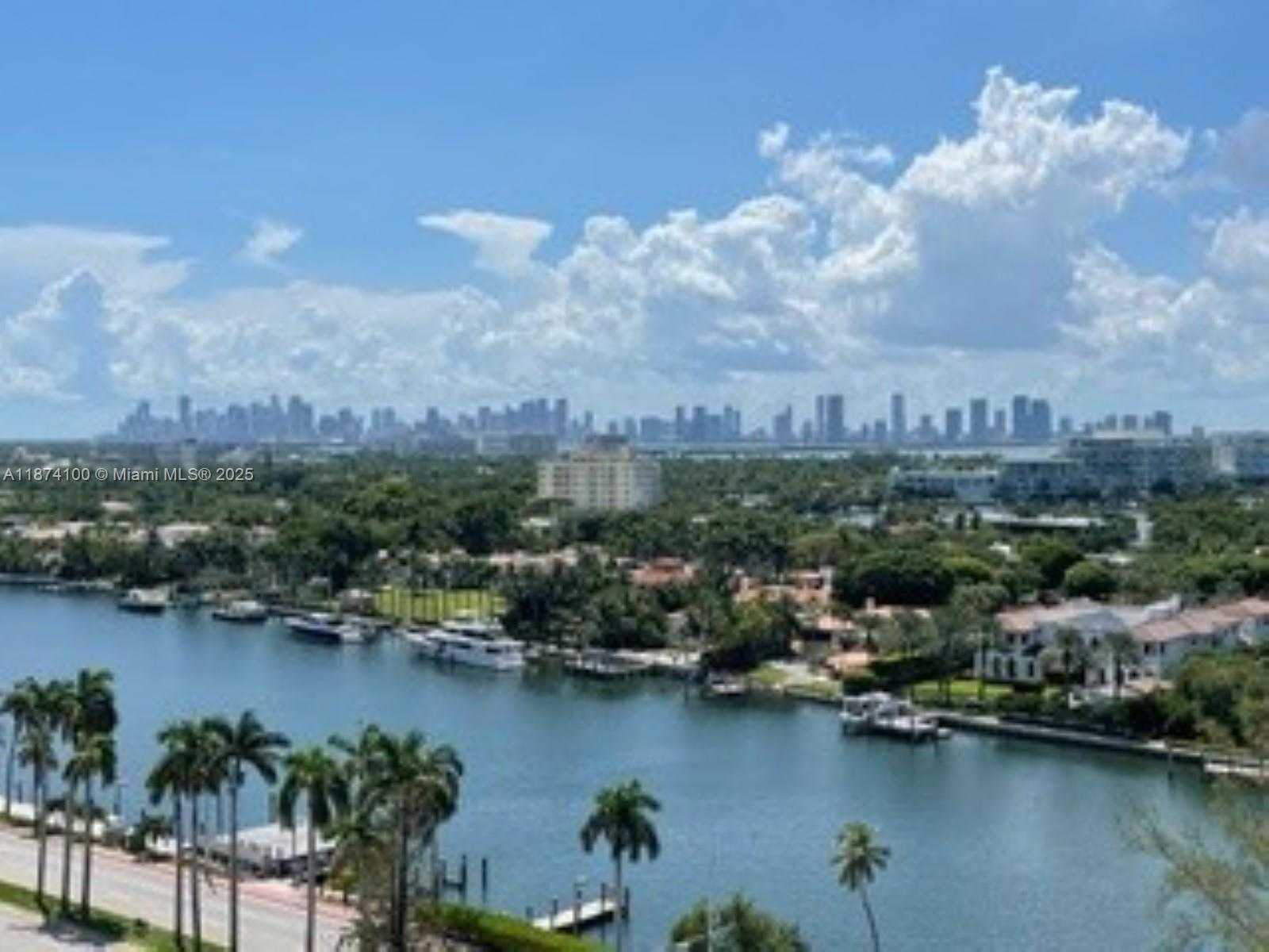 Small Image of 5001 COLLINS AVE #14A, Miami Beach Number 2