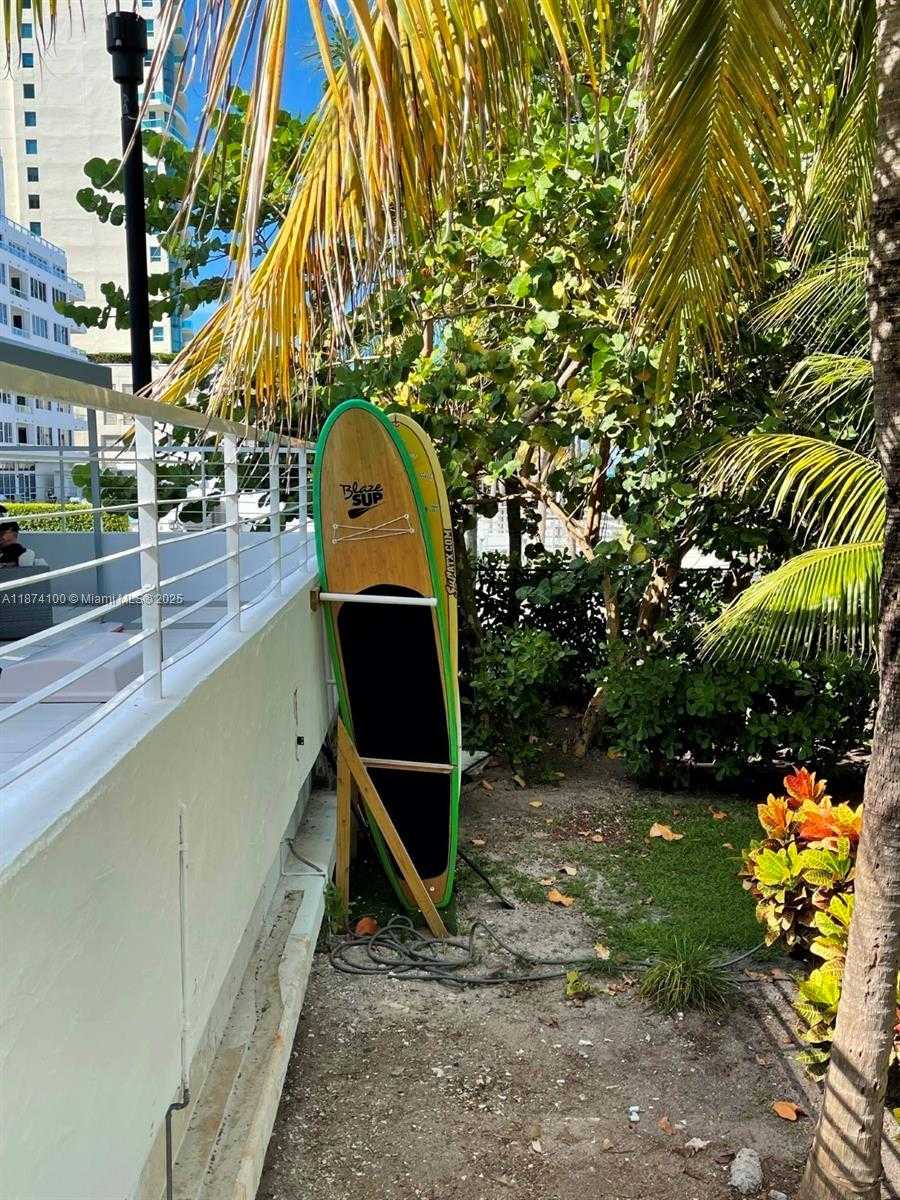 Small Image of 5001 COLLINS AVE #14A, Miami Beach Number 34