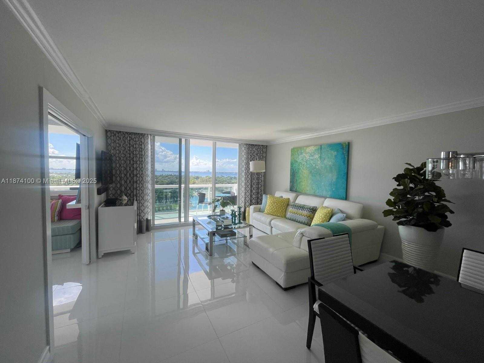 Small Image of 5001 COLLINS AVE #14A, Miami Beach Number 6