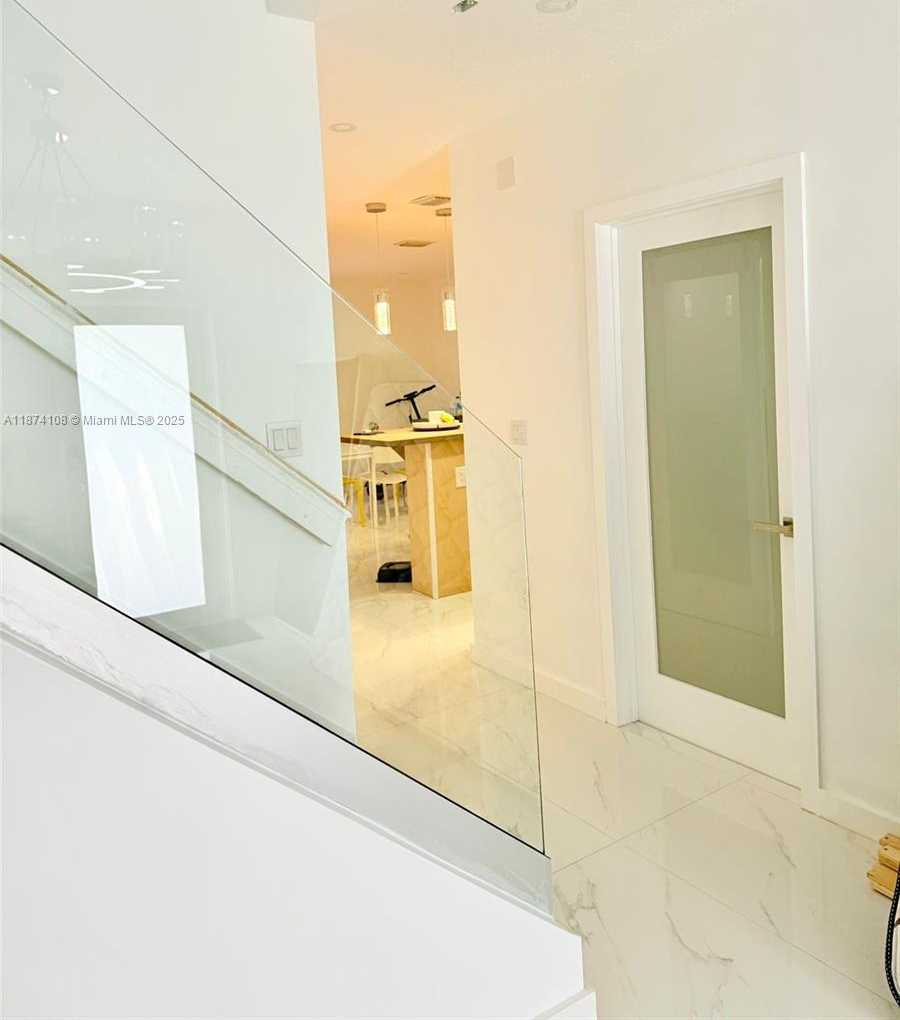 Small Image of 3871 SOUTH WEST 147TH AVE #3, Miami Number 14