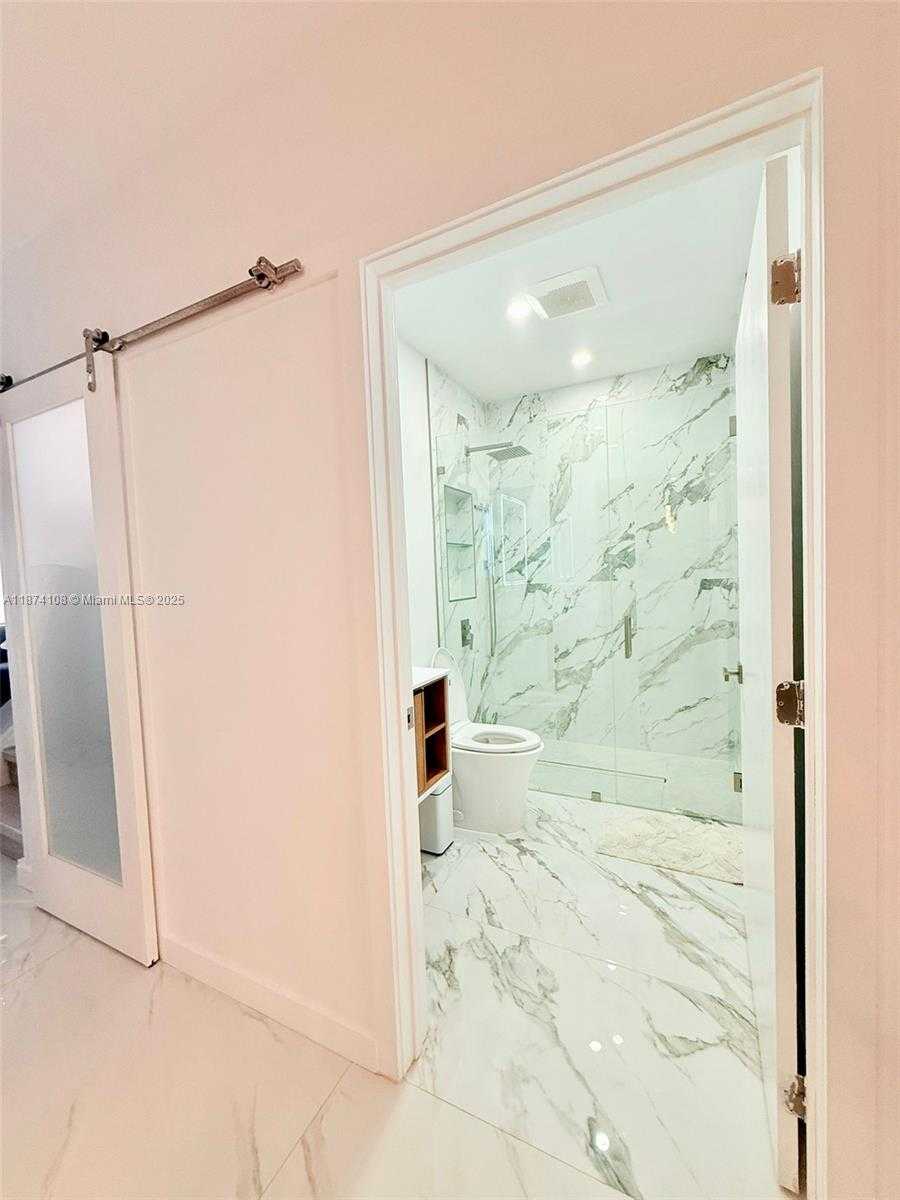 Small Image of 3871 SOUTH WEST 147TH AVE #3, Miami Number 2