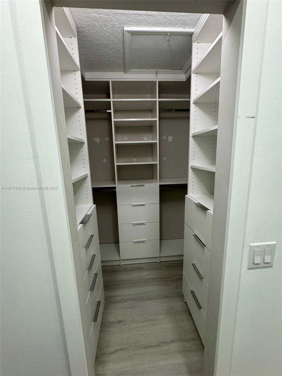 Small Image of 3871 SOUTH WEST 147TH AVE #3, Miami Number 21